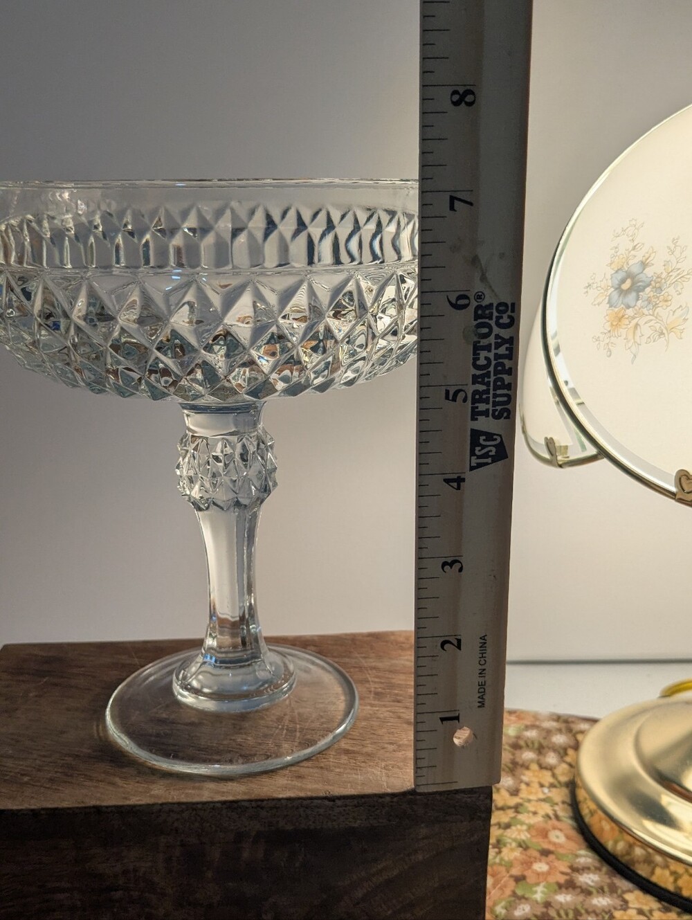 Vintage 1960s Indiana Glass Pedestal Compote/ Candy Dish, Diamond Point Pattern - Picture 4 of 12